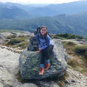 Meet your Posher, Beatrice